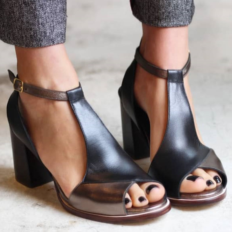 Anyao | Hochhackige offene Zehentritte in Schwarz-Patchwork