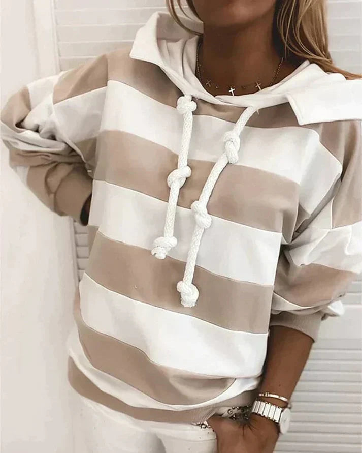 Warmer und Modischer Hoodie Für Gemütlichen Winterstil Für Frauen
