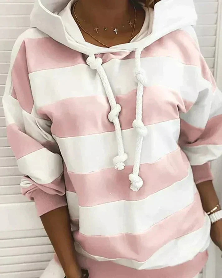Warmer und Modischer Hoodie Für Gemütlichen Winterstil Für Frauen