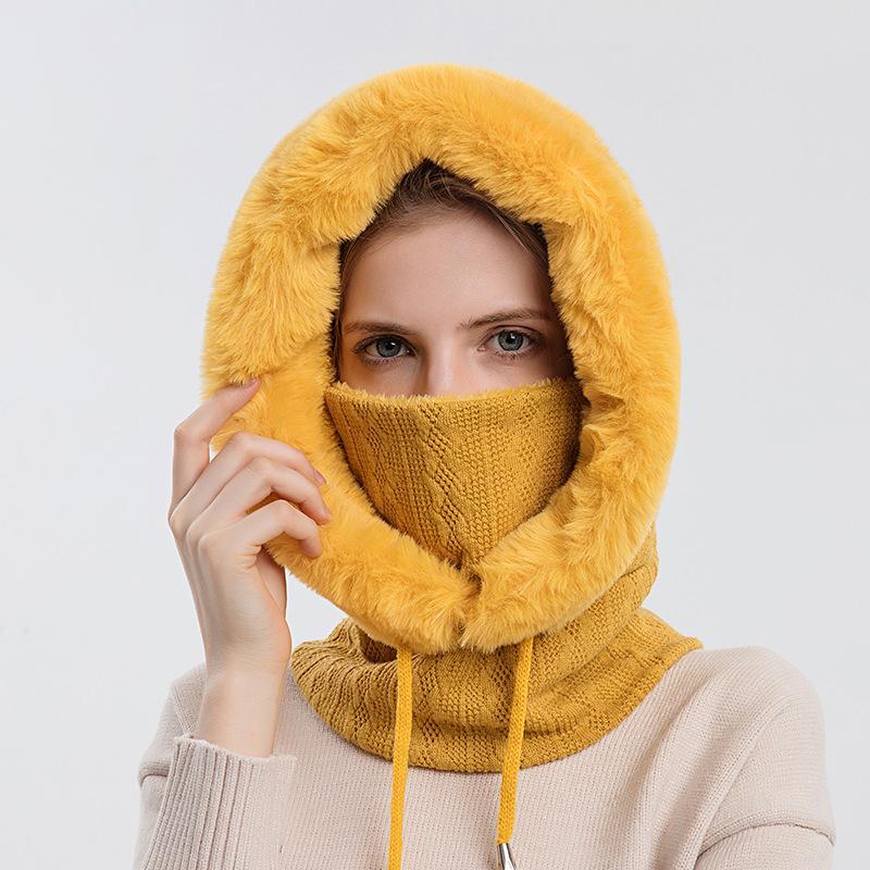 Winterpelzmütze mit Maske für Frauen