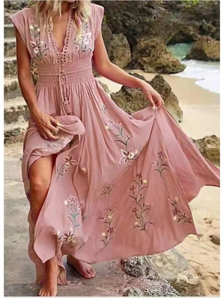 Zilvara | Luftiges Maxikleid mit zarten Stickereien