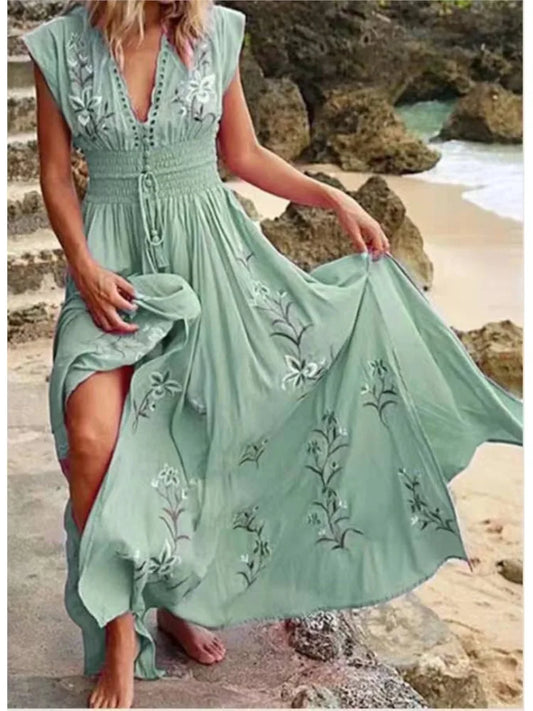 Zilvara | Luftiges Maxikleid mit zarten Stickereien