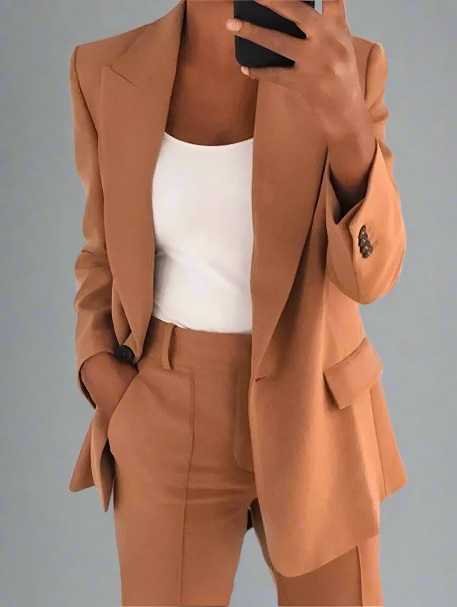 Ailsa | Stilvoller Damen-Blazer mit schmeichelhafter Passform und modernem Anzugschnitt