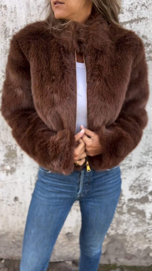 Ylwa | Flauschige Jacke